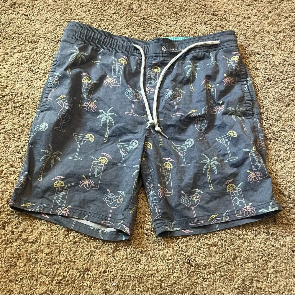 Goodfellow & Co Men’s Drink Graphic Swim Trunks